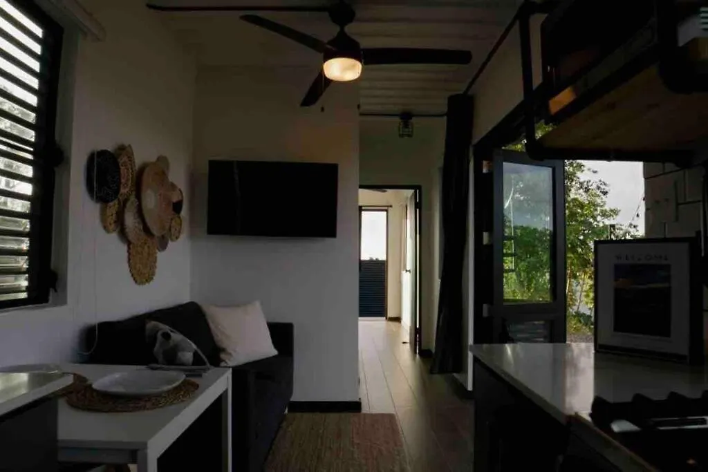 Ferrous Paradise - Tiny Container Home In Adjuntas Holiday home